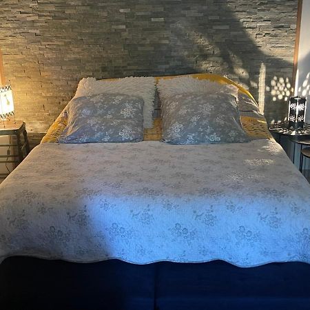 Metris 5 Apartment Corre Екстериор снимка
